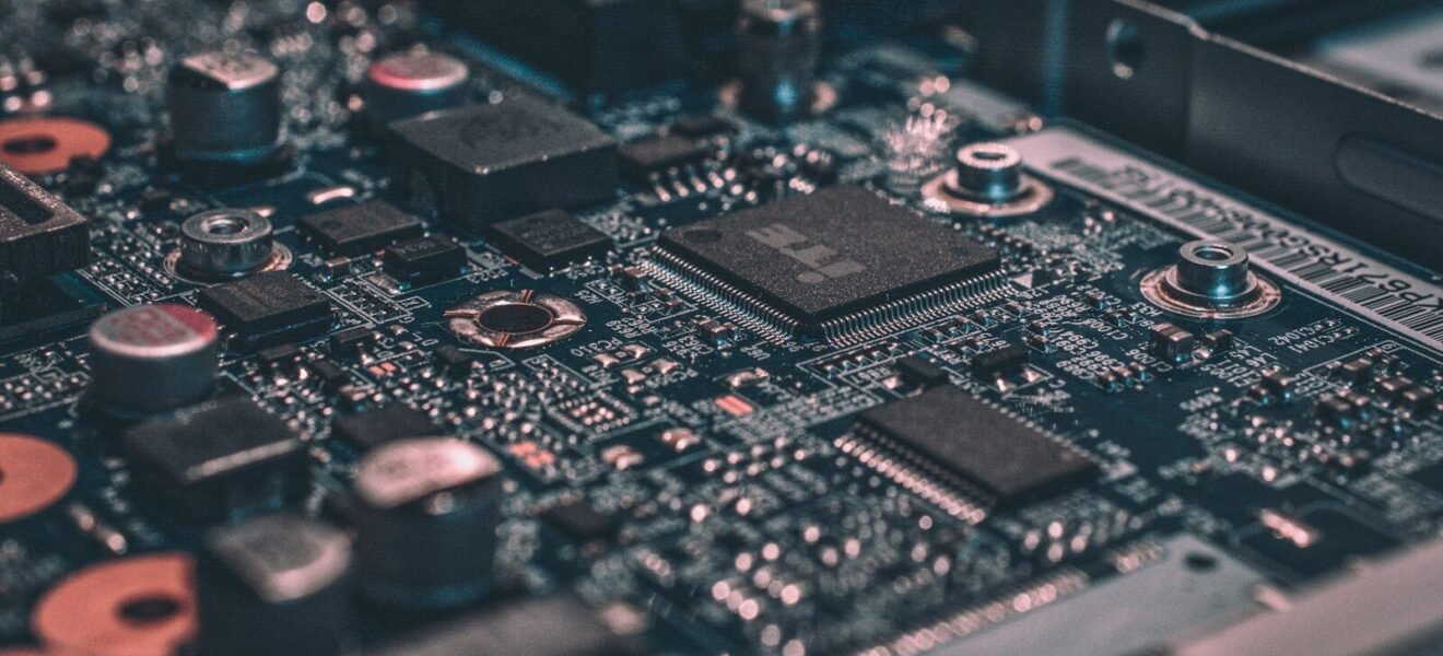 VPS & Dedicated Hosting | Hardware Customization | Desklago